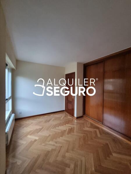 Inmueble en Avenida Europa, MADRID