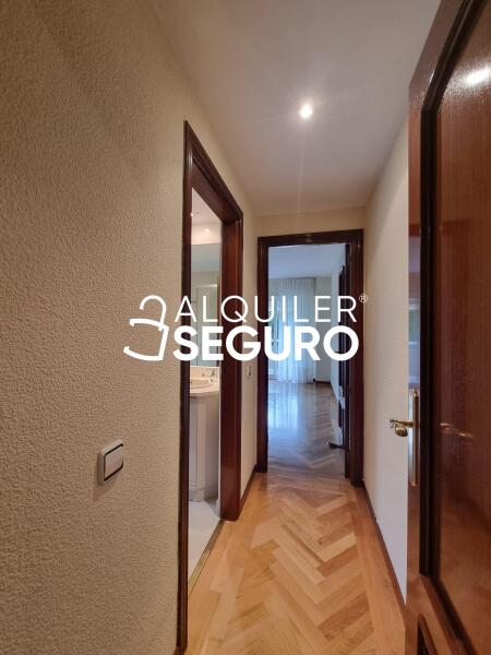 Inmueble en Avenida Europa, MADRID