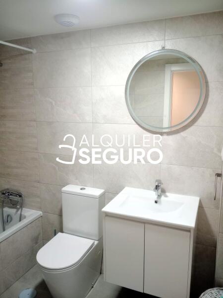 Inmueble en Calle de Teresa de Calcuta, VALLADOLID