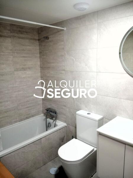 Inmueble en Calle de Teresa de Calcuta, VALLADOLID