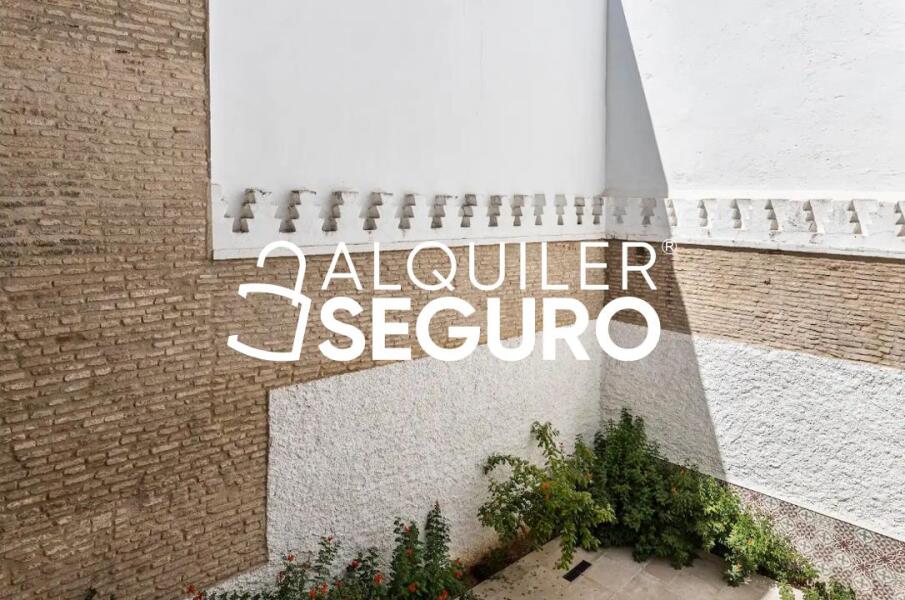 Inmueble en Calle Teodosio, SEVILLA