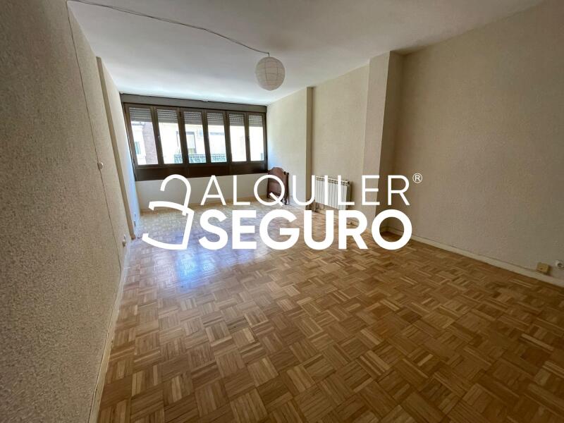 Inmueble en Calle  Palencia, MADRID