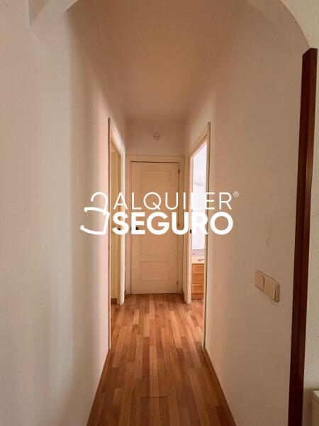 Inmueble en Calle Sierra del Cadí, MADRID