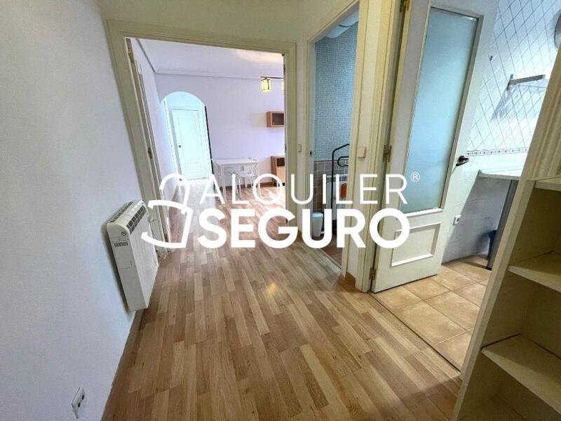 Inmueble en Calle Sierra del Cadí, MADRID