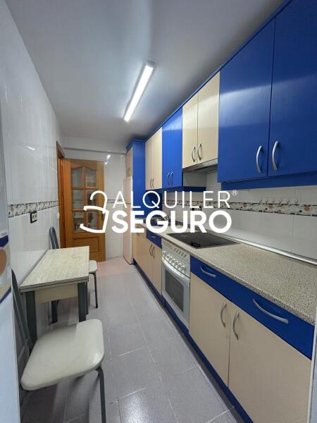 Inmueble en Calle Viena, MADRID