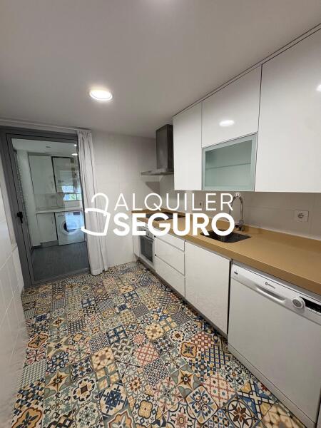 Inmueble en Avenida Europa, MADRID