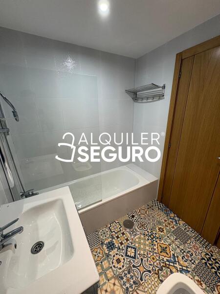 Inmueble en Avenida Europa, MADRID