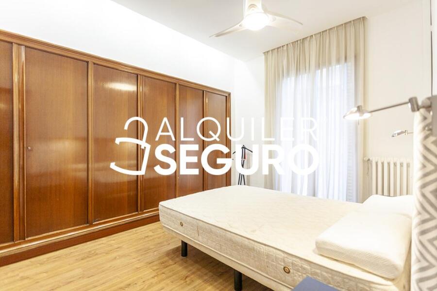 Inmueble en Calle de Cadarso, MADRID