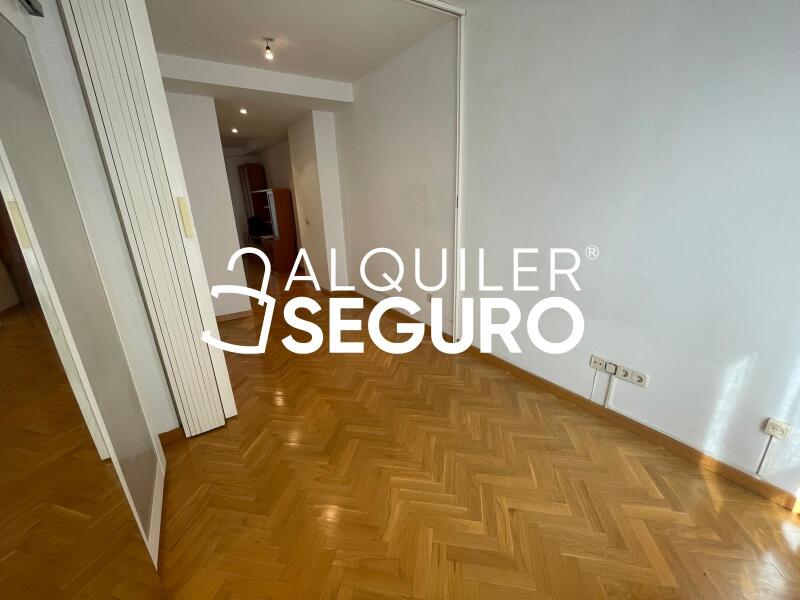 Inmueble en Calle Gonzalo Sandino , MADRID