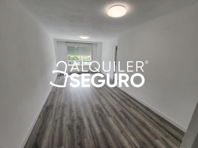 Inmueble en Calle Río Segura, MADRID