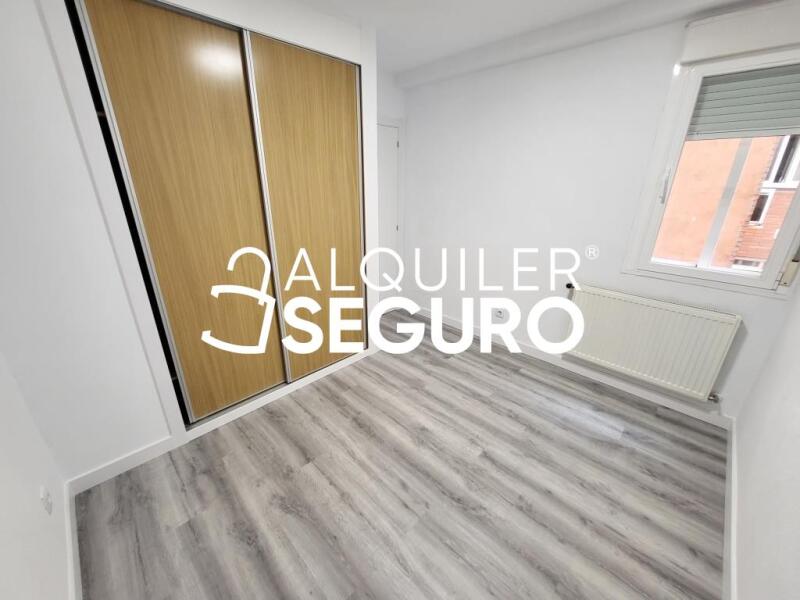 Inmueble en Calle Río Segura, MADRID