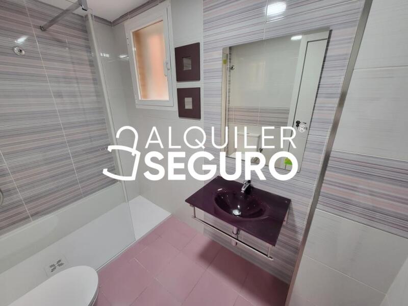 Inmueble en Calle Río Segura, MADRID