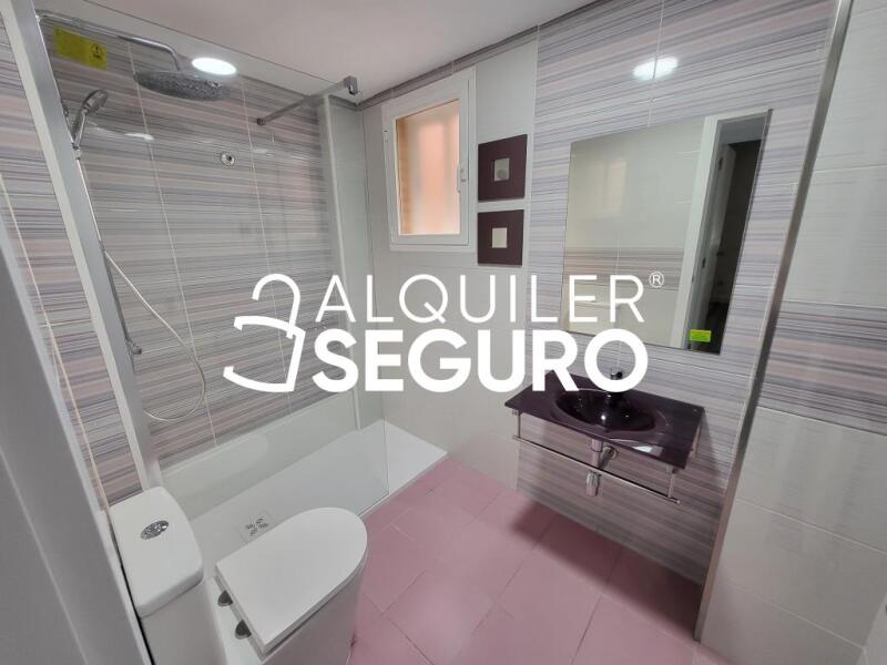 Inmueble en Calle Río Segura, MADRID