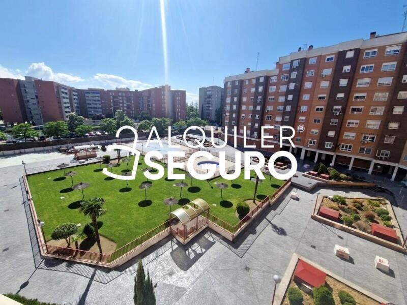 Inmueble en Calle Río Segura, MADRID