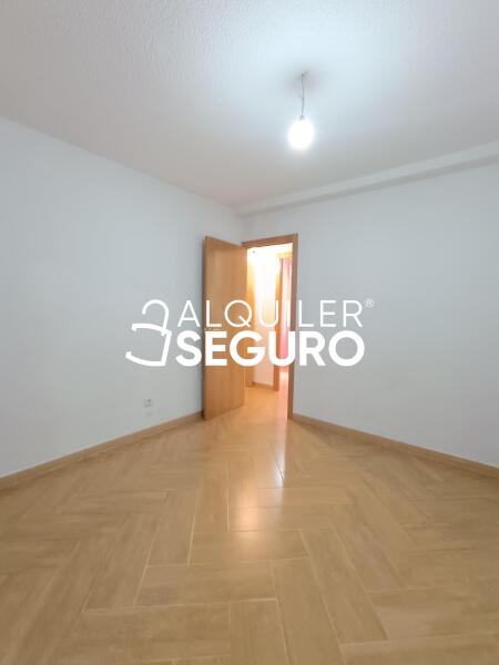 Inmueble en Calle León, MADRID