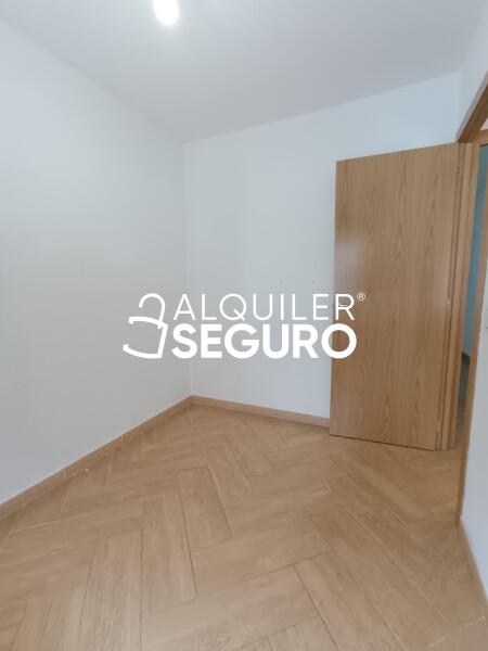 Inmueble en Calle León, MADRID