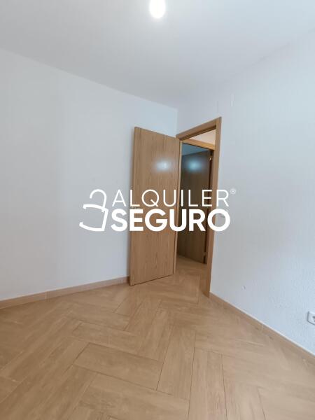 Inmueble en Calle León, MADRID