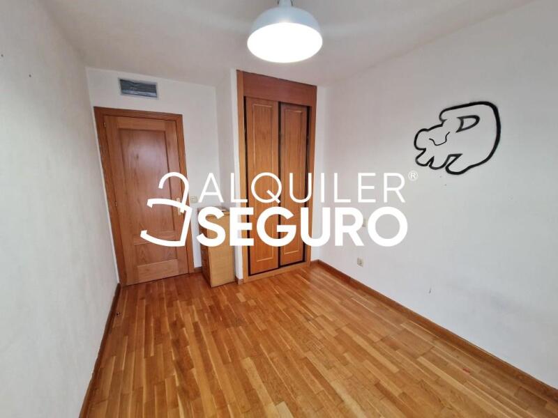 Inmueble en Calle Milán, MADRID
