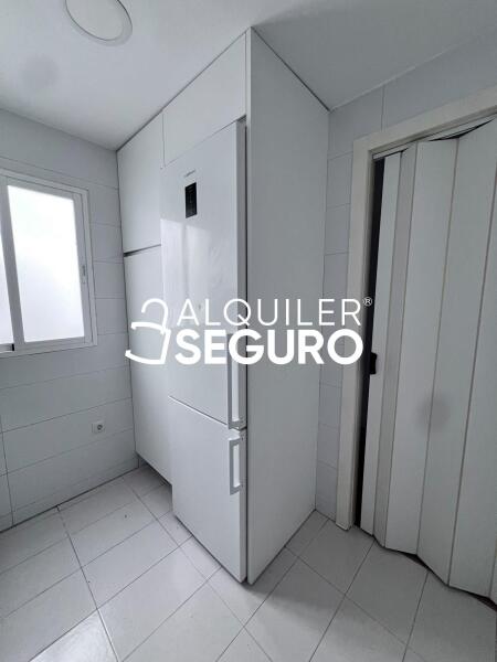 Inmueble en Avenida de Betanzos, MADRID