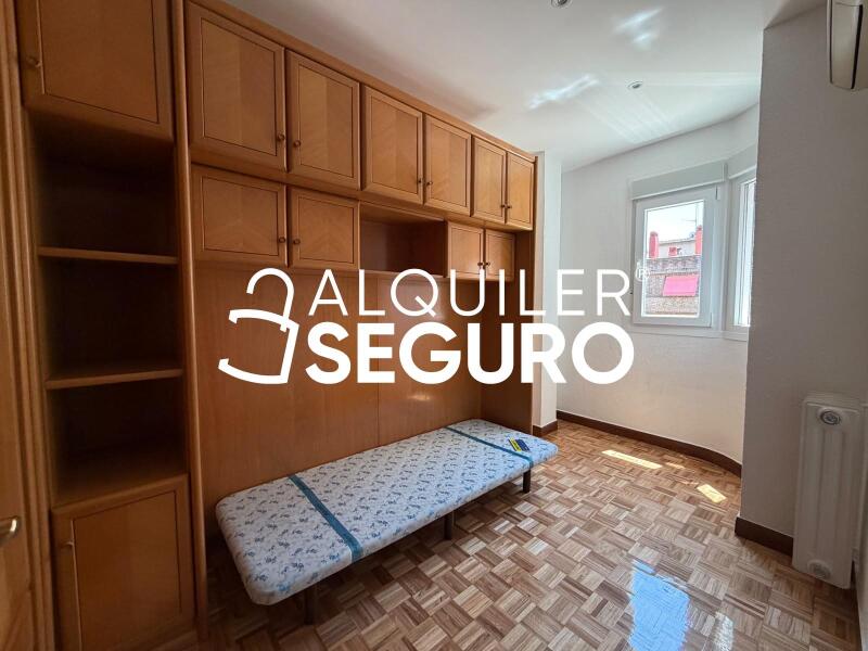 Inmueble en Calle Parroco Julio Morate, MADRID