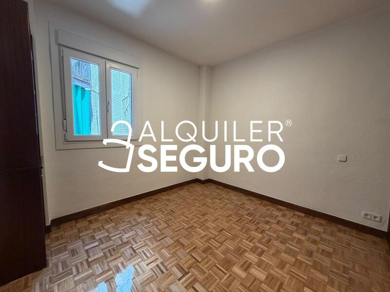 Inmueble en Calle Parroco Julio Morate, MADRID