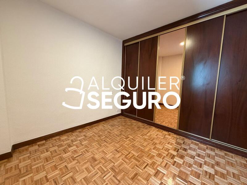 Inmueble en Calle Parroco Julio Morate, MADRID