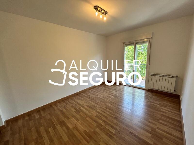 Inmueble en Calle Ponts De Molins, MADRID