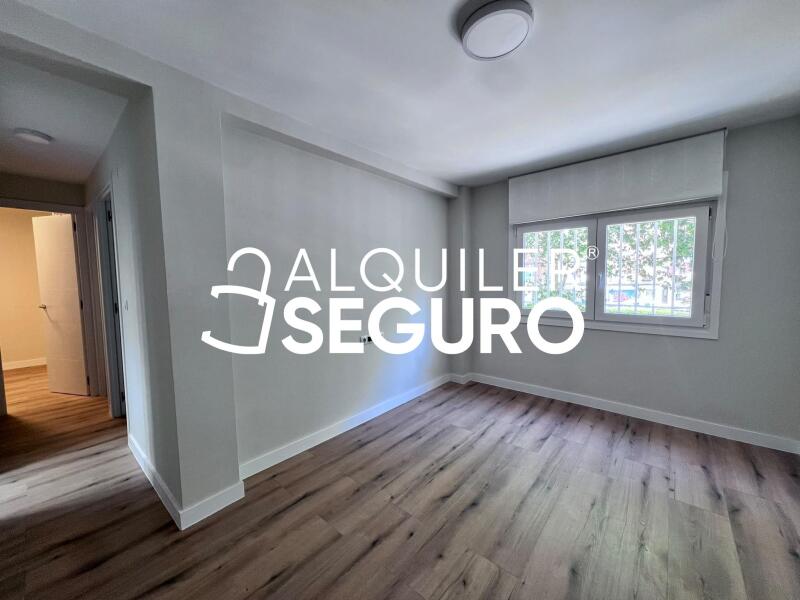Inmueble en Calle de Cervera, MADRID