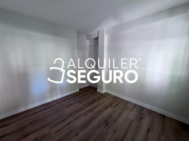Inmueble en Calle de Cervera, MADRID