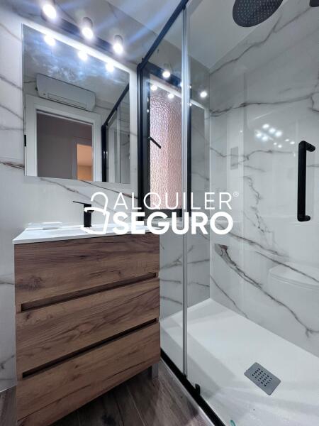 Inmueble en Calle de Cervera, MADRID