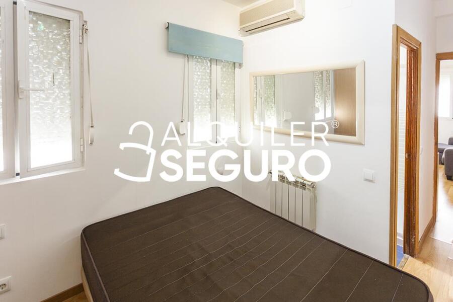 Inmueble en Calle de Juan De La Encina, MADRID