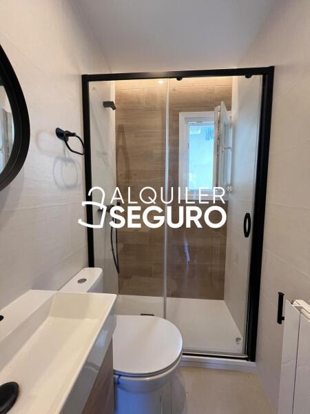 Inmueble en Calle de Ángel Múgica, MADRID