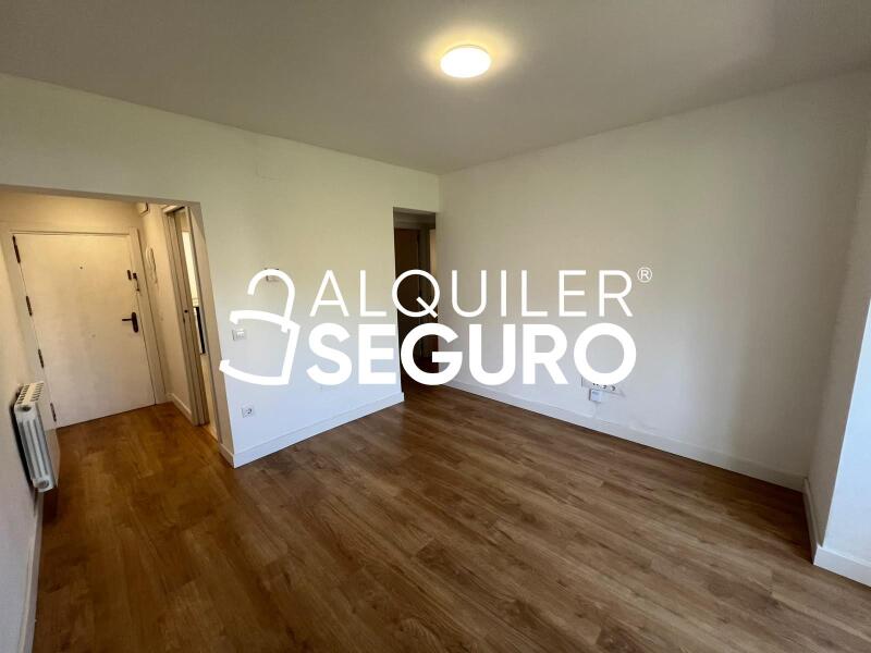 Inmueble en Calle de Ángel Múgica, MADRID