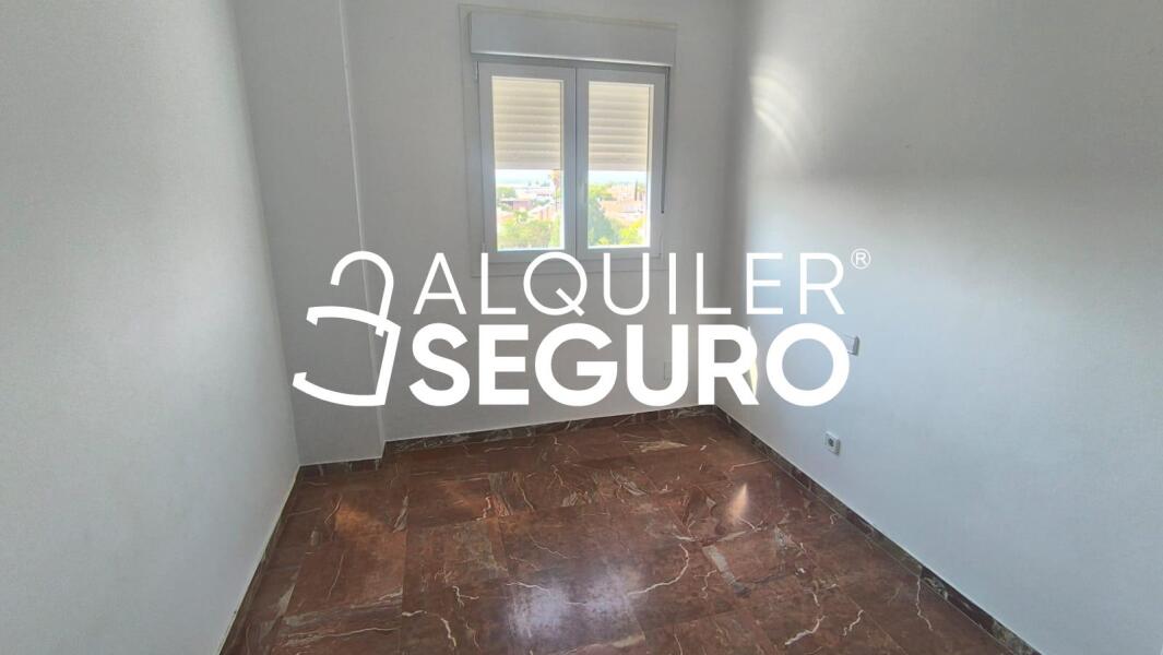 Inmueble en Avenida Alcalde Luis Uruñuela, SEVILLA