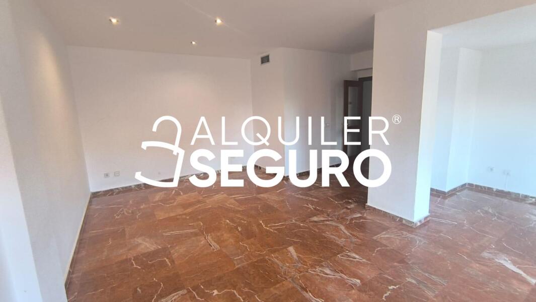 Inmueble en Avenida Alcalde Luis Uruñuela, SEVILLA