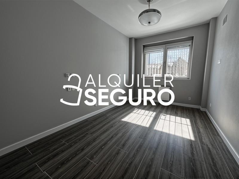 Inmueble en Calle Menorca, MADRID