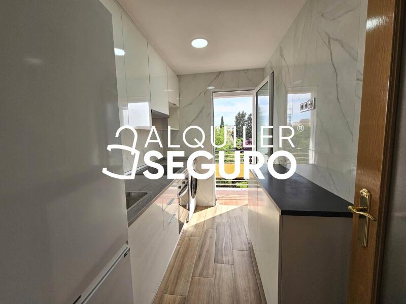 Inmueble en Calle Pico de la Cierva , MADRID